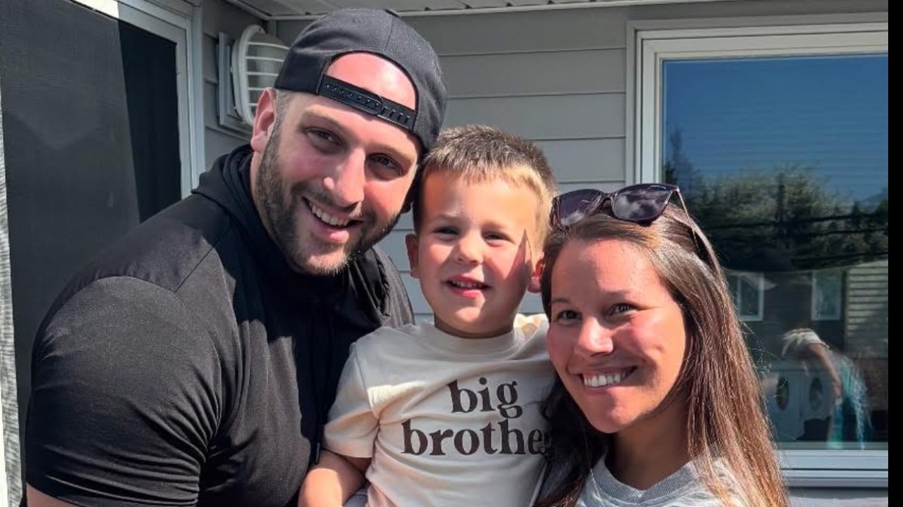 Help Detective Corey Fisher